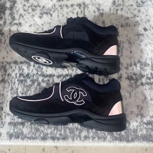 Women Chanel Black sneakers. Size 35/ US 5